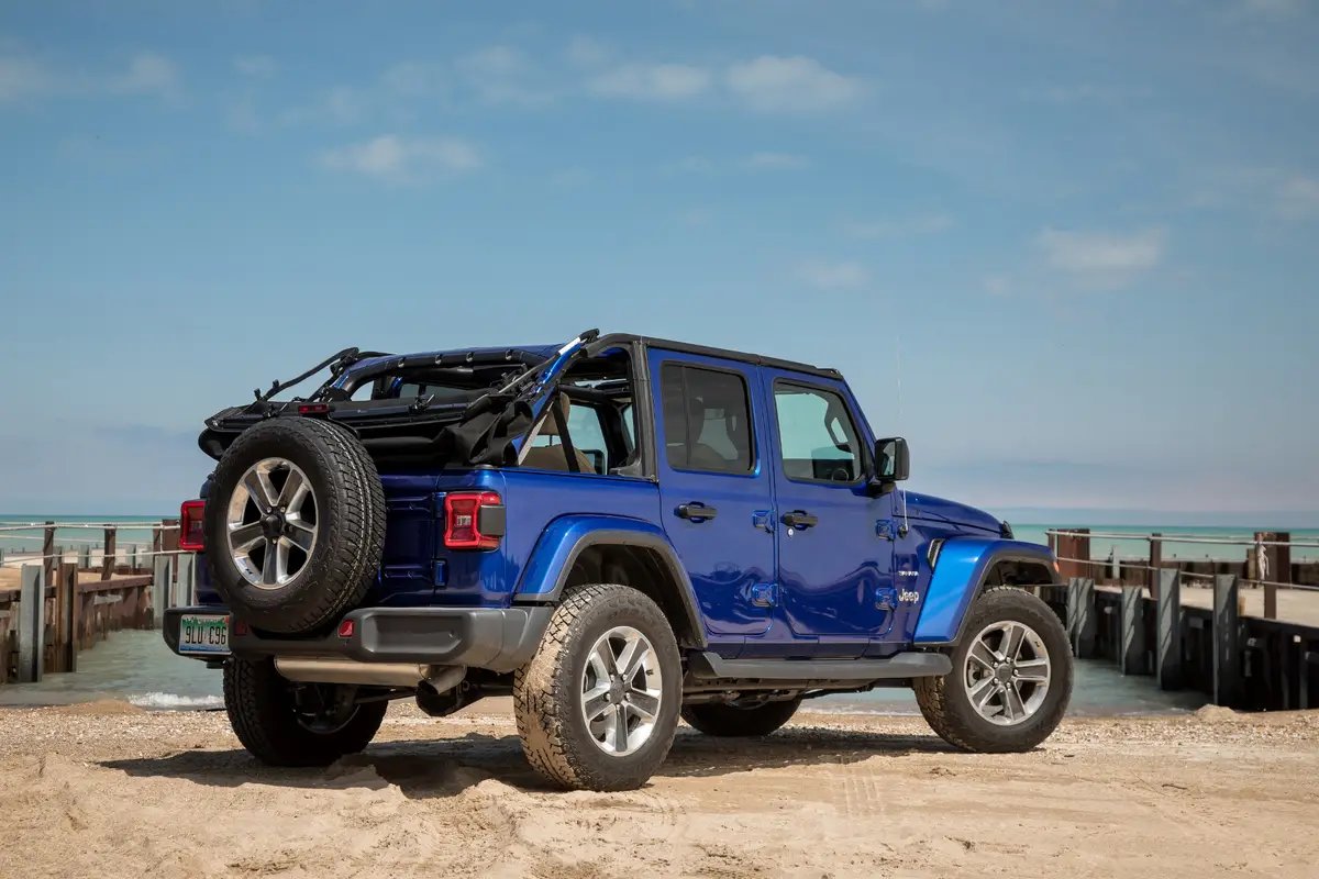 How To Close Jeep Wrangler Soft Top: Easy Step-by-Step Guide How To Close Jeep Wrangler Soft Top: Easy Step-by-Step Guide