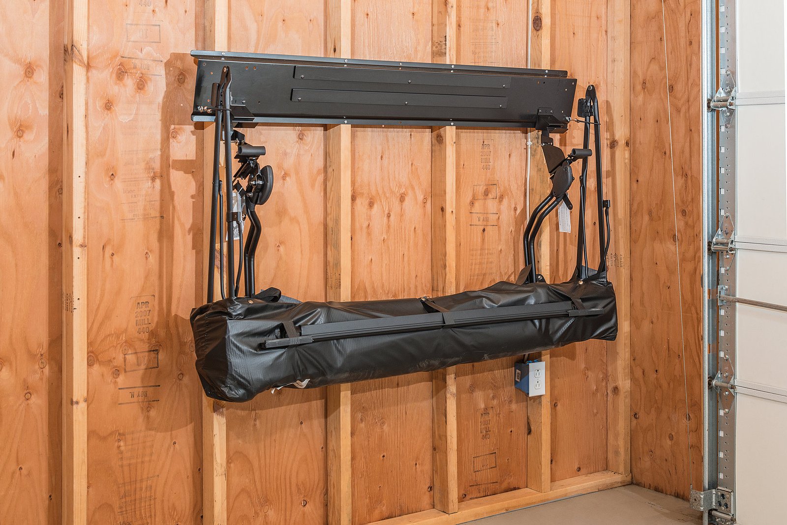 How To Store A Jeep Wrangler Soft Top: Expert Tips & Tricks