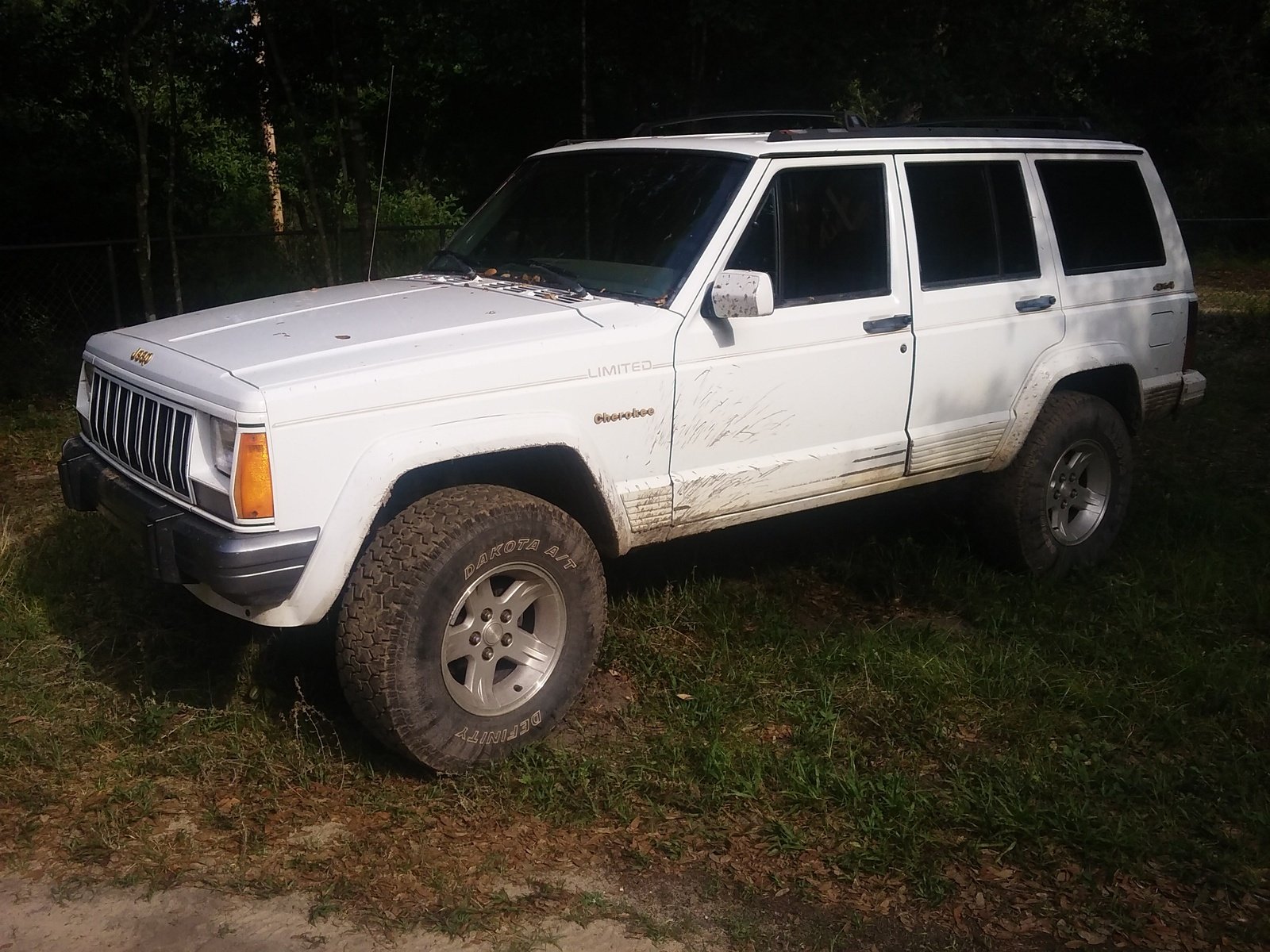 How Much Is A 1991 Jeep Cherokee Worth? Current Market Value