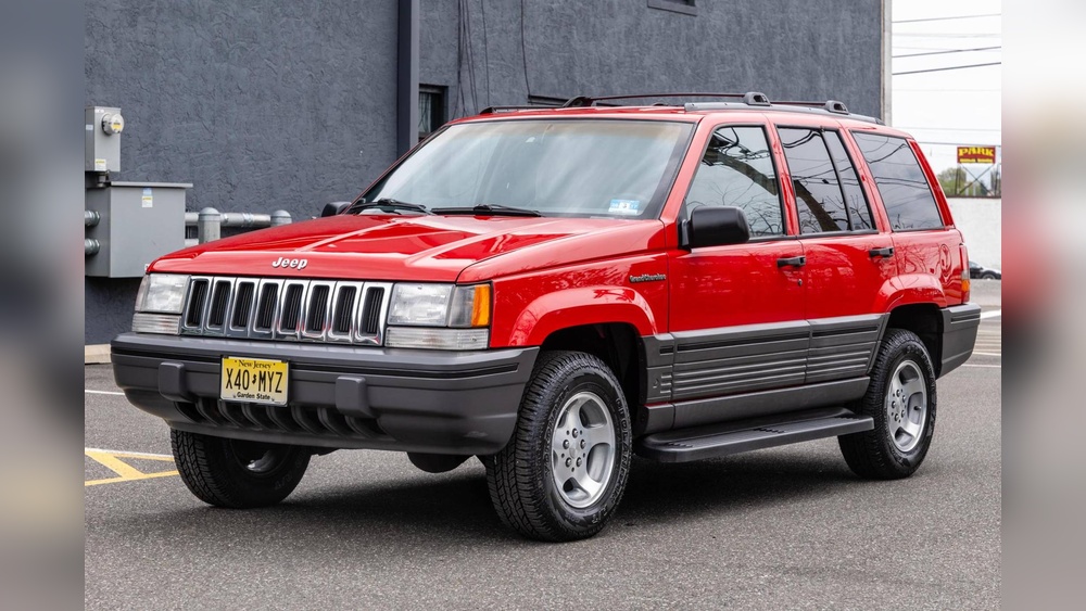 1995 Jeep Grand Cherokee Laredo: Ultimate Buyer's Guide 1995 jeep grand cherokee laredo