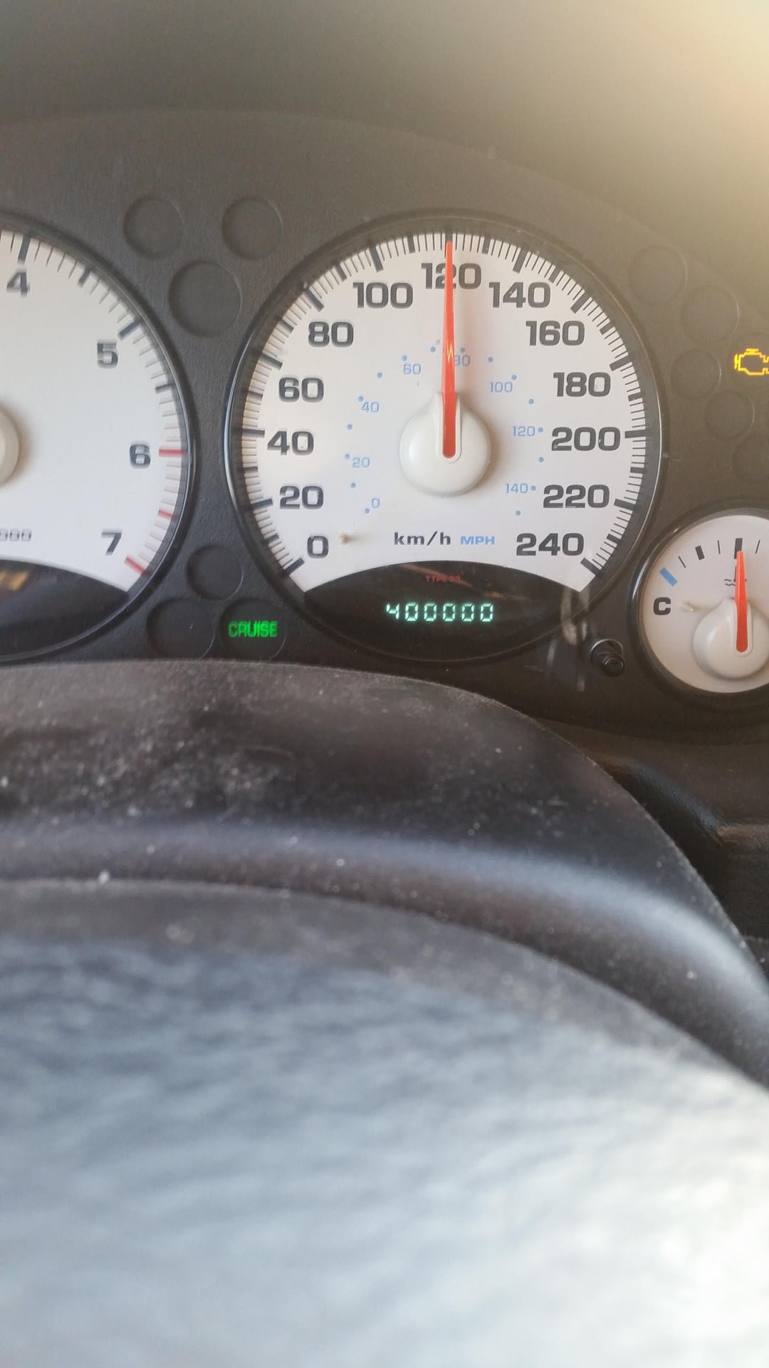 Engine Light On Jeep Liberty: Easy Fixes & Expert Tips
