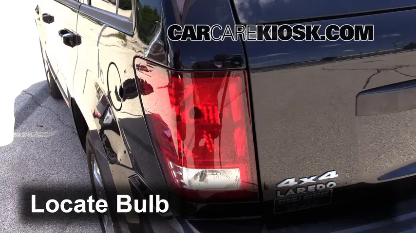 How To Replace Tail Light Bulb 2008 Jeep Grand Cherokee Easily How To Replace Tail Light Bulb 2008 Jeep Grand Cherokee Easily