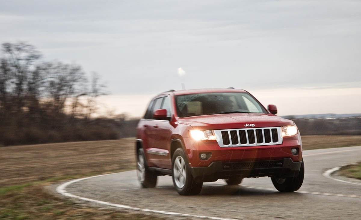 2011 Jeep Cherokee Laredo Reviews: Expert Insights & Ratings