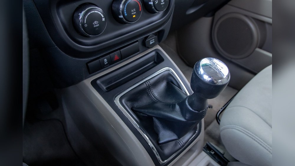 2014 Jeep Patriot Manual Transmission: Everything Owners Need to Know 2014 jeep patriot manual transmission