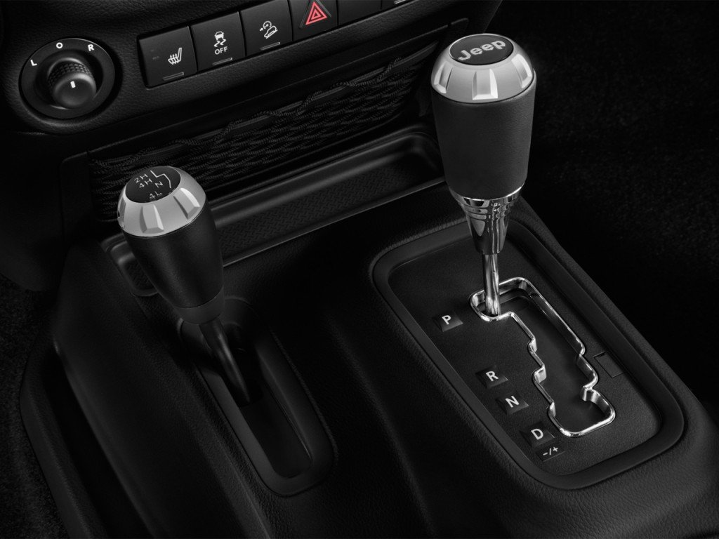 How To Engage 4 Wheel Drive Jeep Wrangler Manual Transmission Safely