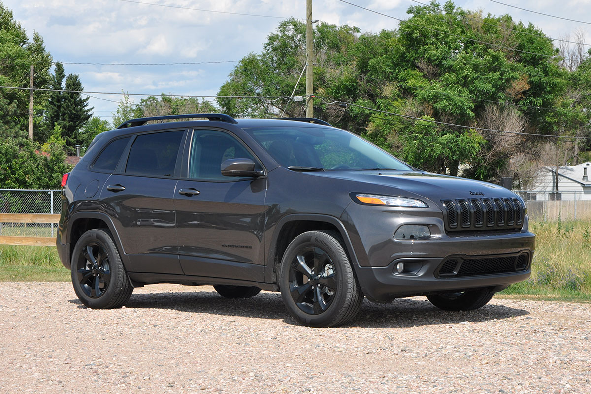 2015 Jeep Cherokee Limited Review: Performance and Features Unveiled