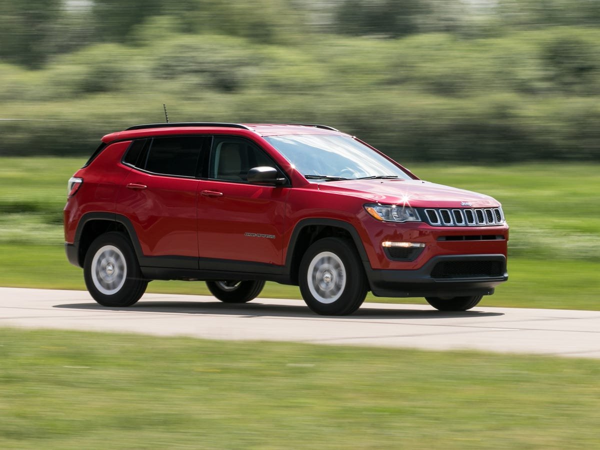 Jeep Compass Sport 2018 Reviews: Ultimate Guide to Performance & Value
