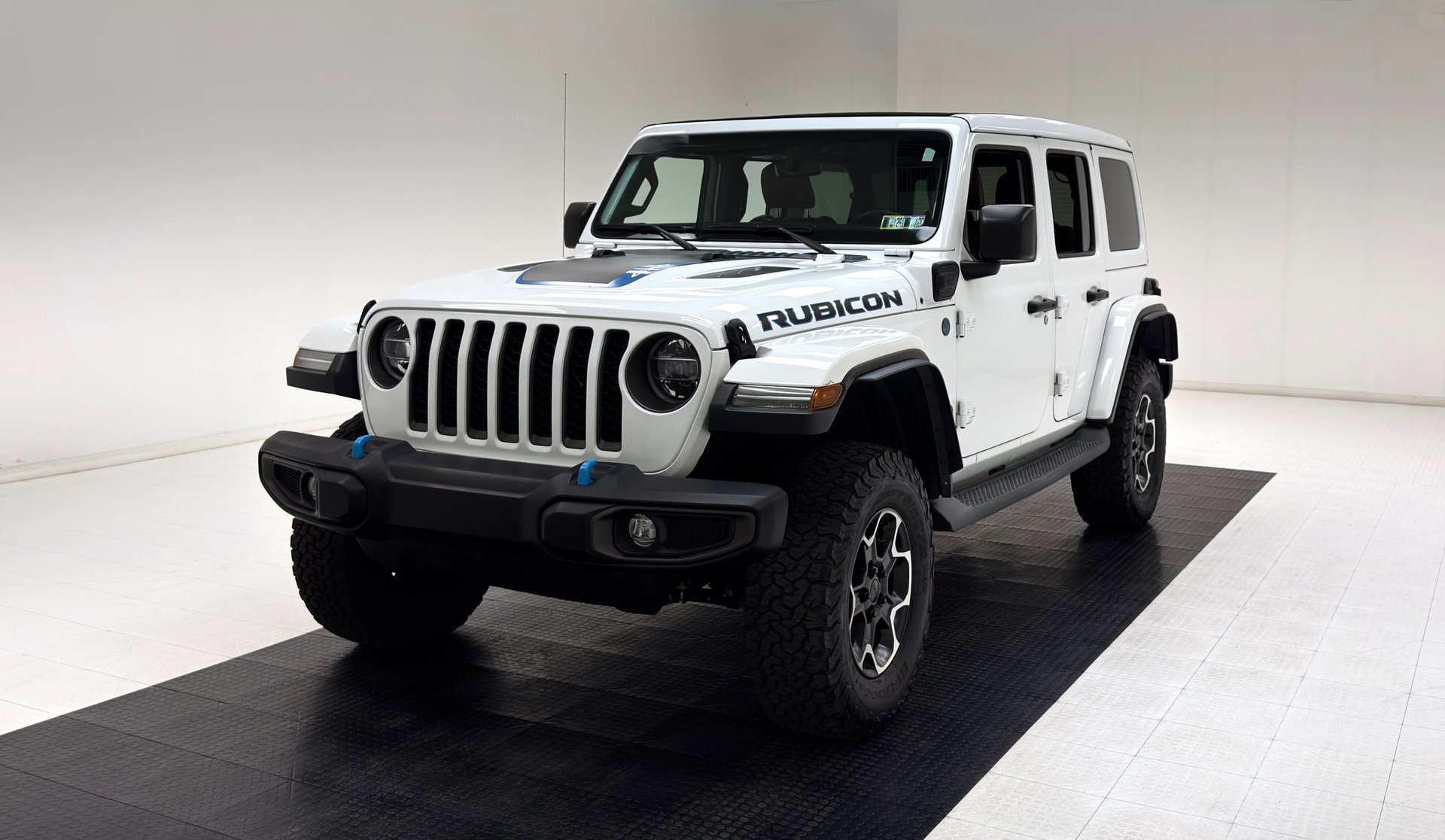 How Many Square Feet Is A Jeep Wrangler How Many Square Feet Is A Jeep Wrangler? Ultimate Size Guide