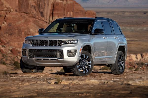 2022 Jeep Grand Cherokee Review: Ultimate SUV Performance Tested 2022 Jeep Grand Cherokee Review: Ultimate SUV Performance Tested