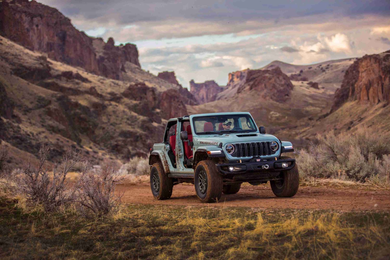 Jeep Wrangler Problems: 14 Common Issues and How to Fix Them Common Issues With Jeep Wranglers: What Owners Need to Know
