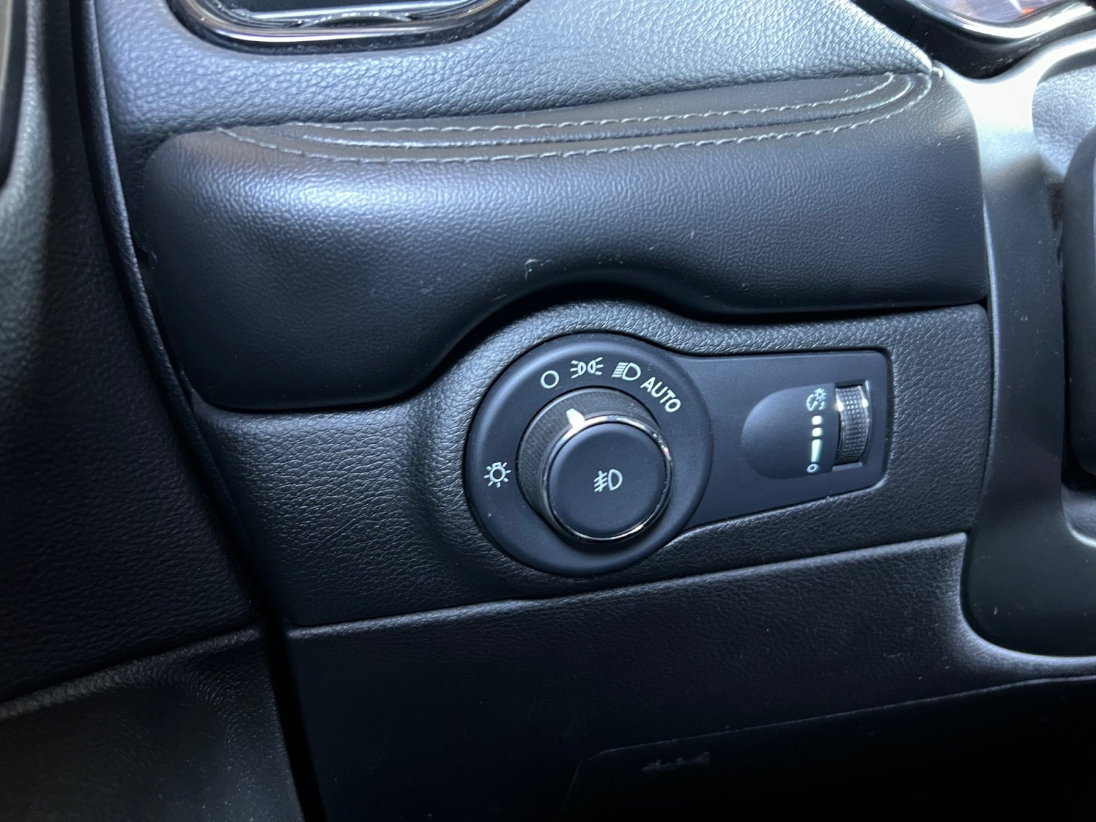 How To Turn Off Fog Lights On Jeep Cherokee: Step-by-Step Guide How To Turn Off Fog Lights On Jeep Cherokee: Step-by-Step Guide