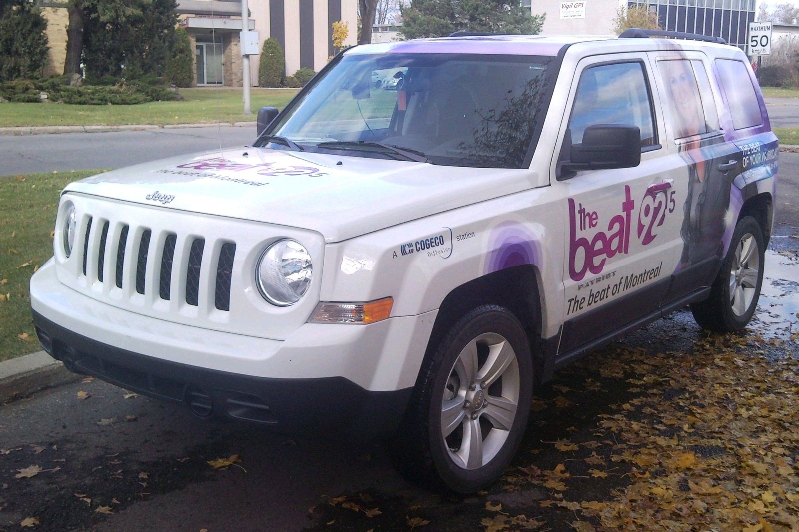 How To Remove Jeep Patriot Radio: Practical Guide