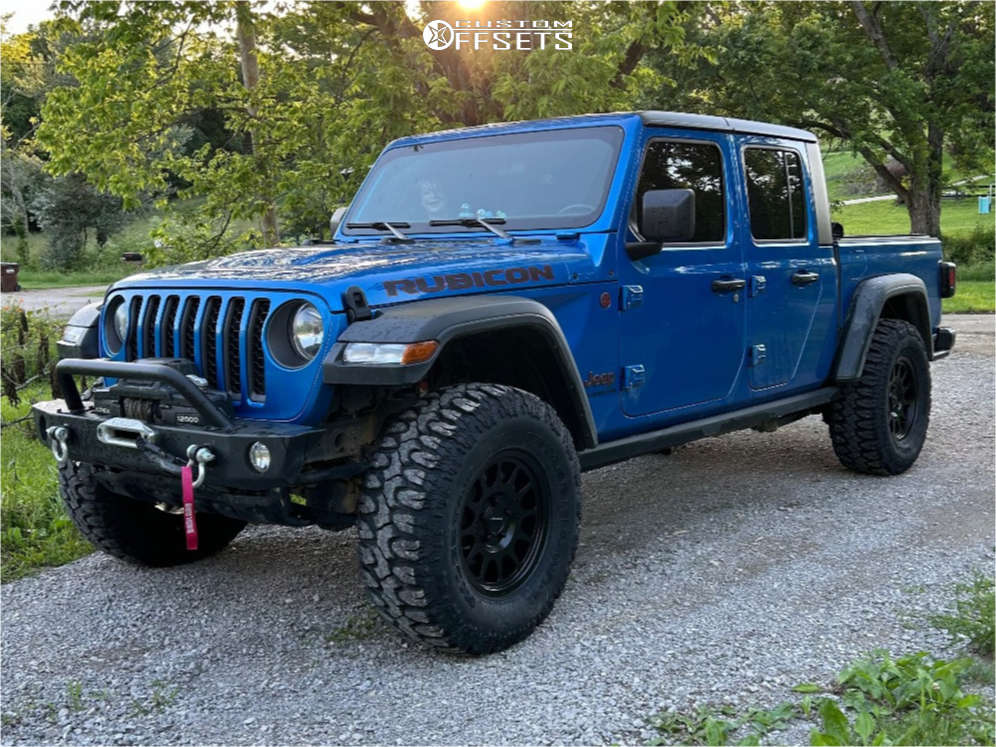 Will 31570R17 Fit Stock Jeep Wrangler? Expert Fitment Guide