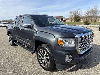 Twins Chrysler Dodge Jeep Ram Reviews: Honest Buyer Insights