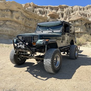 Where To Lift My Jeep Near Me: Top Local Shops Reviewed