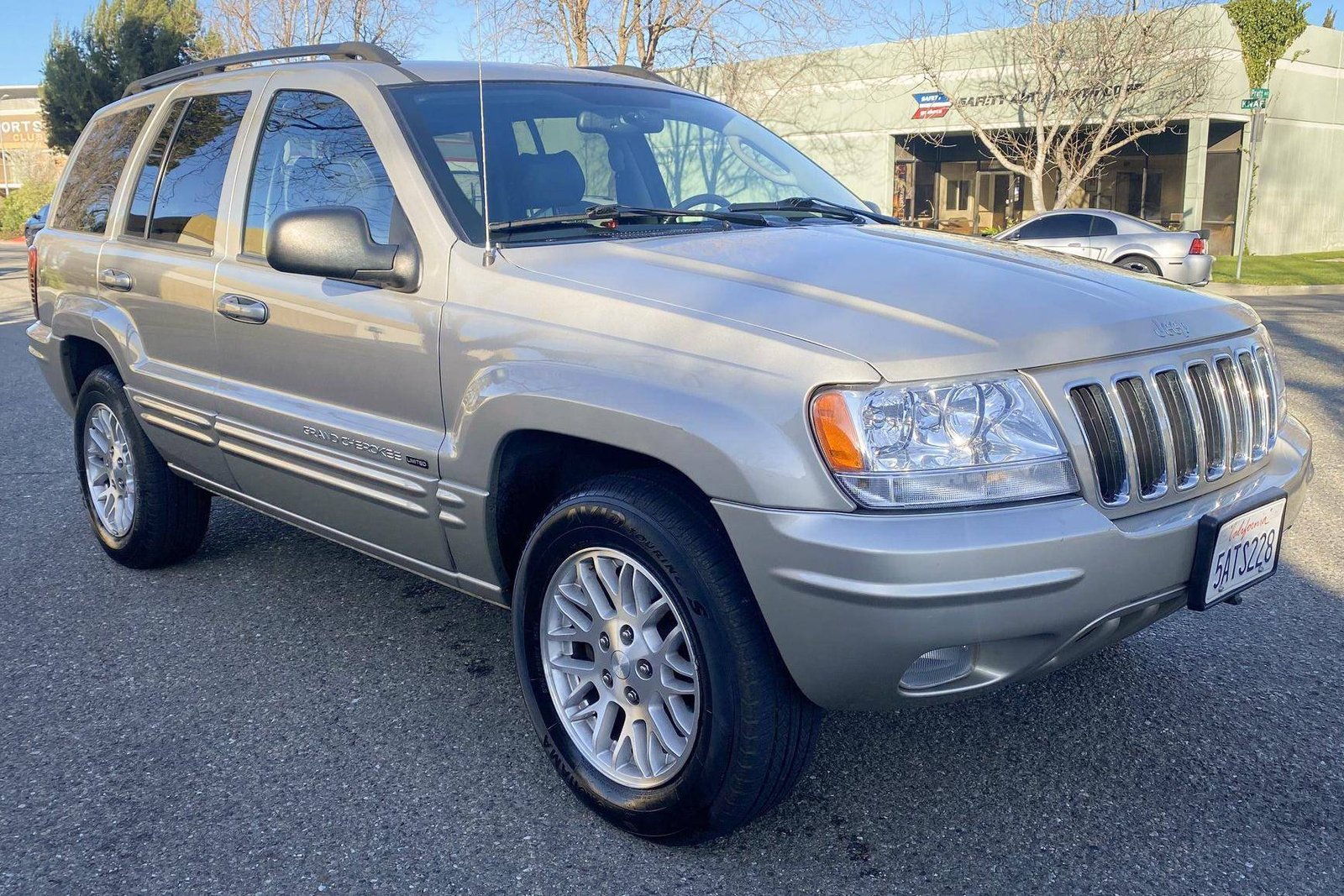 How To Put 2003 Jeep Grand Cherokee In 4Wd: Easy Guide How To Put 2003 Jeep Grand Cherokee In 4Wd: Easy Guide