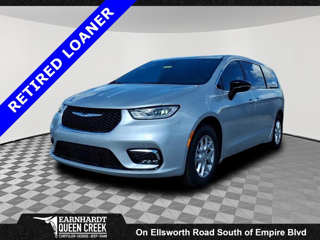 Do Jeep Dealerships Give Loaner Cars? What You Need to Know