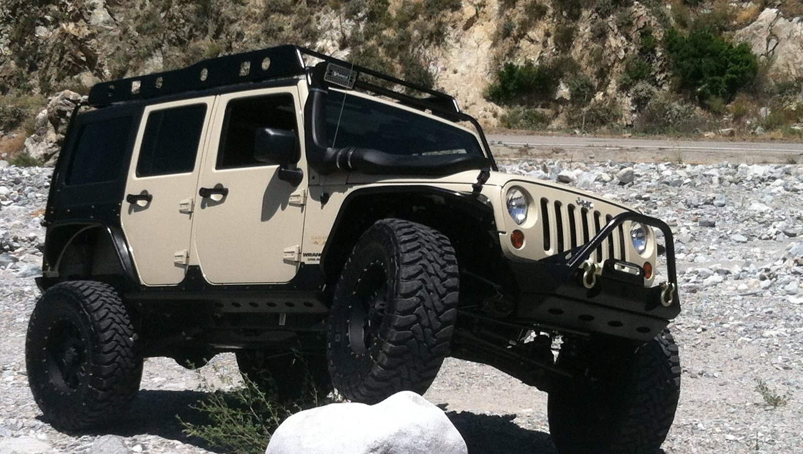 Jeep JK Cold Air Intake Vs Snorkel: Which Upgrade Wins?