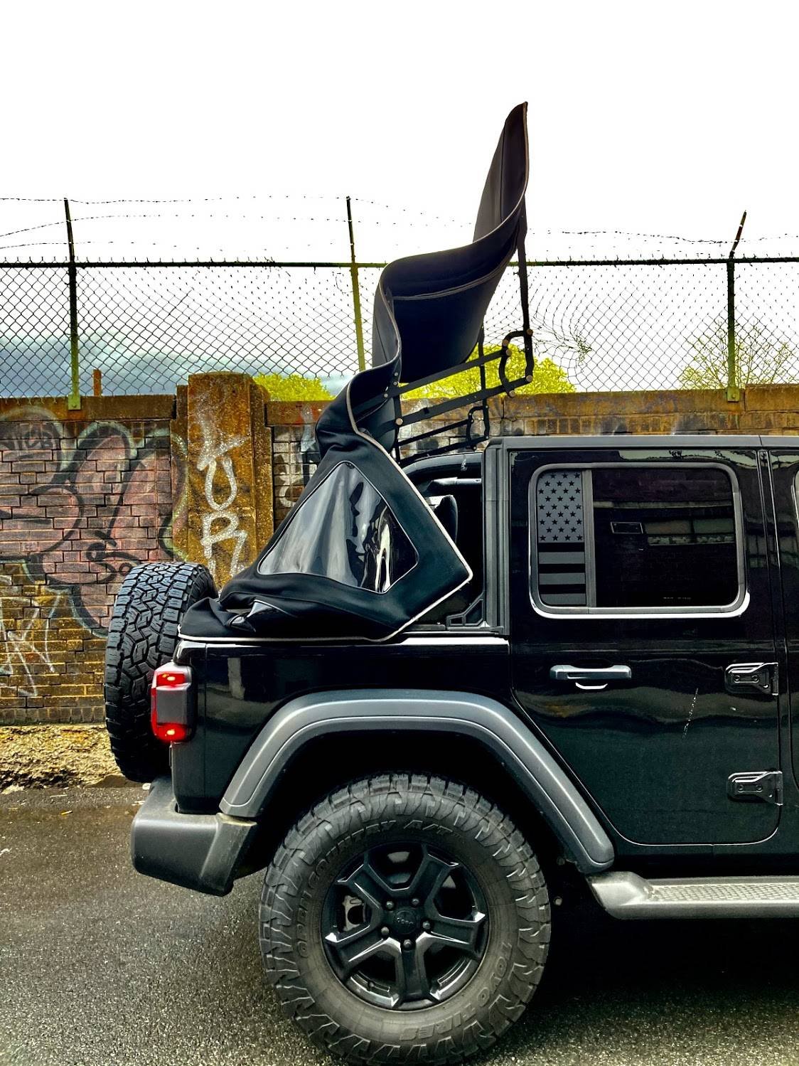 How To Fold Back Jeep Wrangler Soft Top: Step-by-Step Guide How To Fold Back Jeep Wrangler Soft Top: Step-by-Step Guide