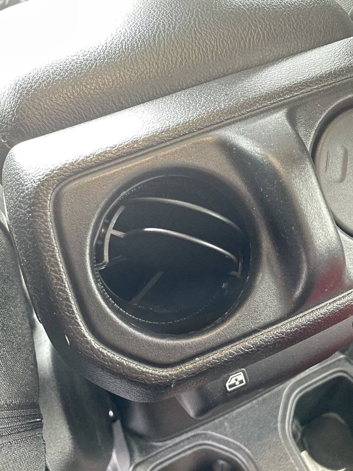 How To Remove Jeep Air Vents: Easy Step-by-Step Guide