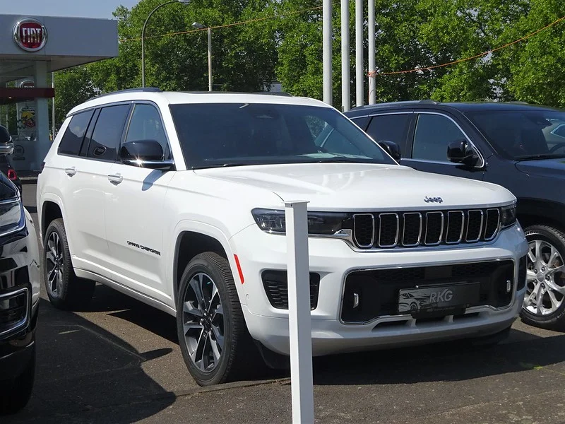 Jeep Grand Cherokee Pros And Cons: What You Need to Know Jeep Grand Cherokee Pros And Cons: What You Need to Know