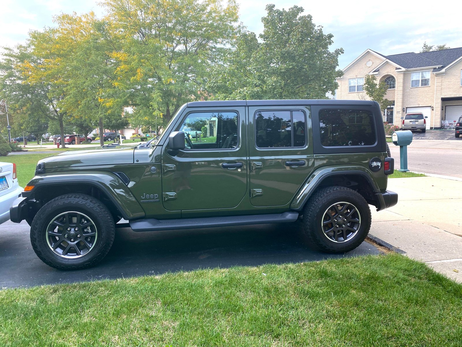 How To Tint Jeep Wrangler Windows: A Step-by-Step Guide How To Tint Jeep Wrangler Windows: A Step-by-Step Guide