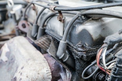 Why Does My Jeep Smell Like Burning Oil? Top Causes Explained Why Does My Jeep Smell Like Burning Oil? Top Causes Explained