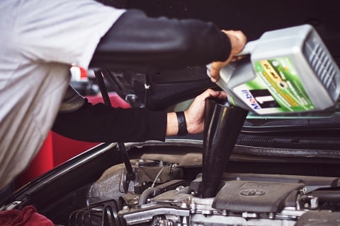 Jeep Grand Cherokee Oil Change Frequency: Expert Maintenance Tips