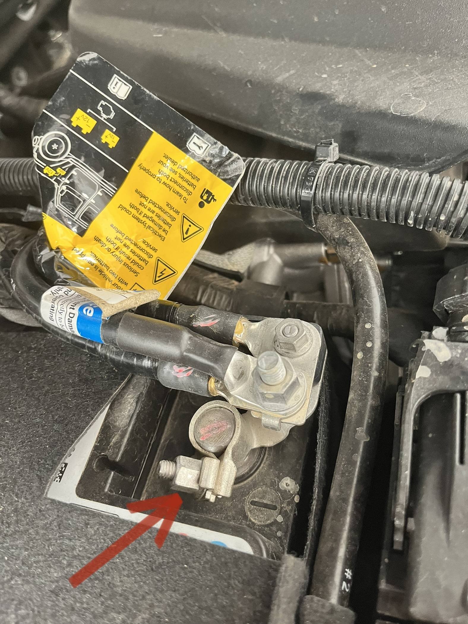 How To Disconnect Battery Jeep Grand Cherokee: Step-by-Step Guide