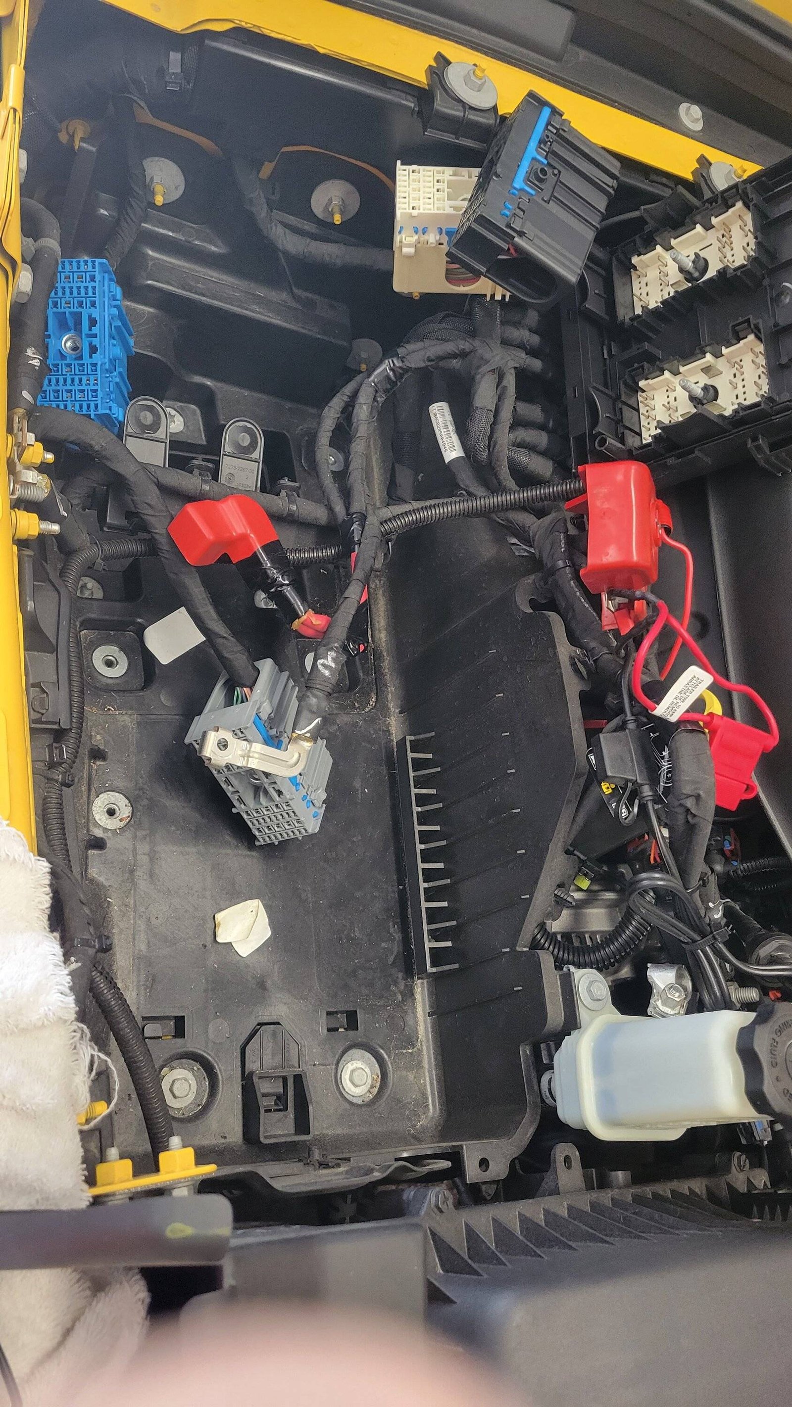 How To Replace Auxiliary Battery Jeep Wrangler JL: Step-by-Step Guide How To Replace Auxiliary Battery Jeep Wrangler JL: Step-by-Step Guide