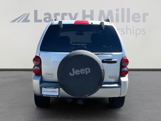 Is The Jeep Liberty Coming Back? Latest News and Rumors