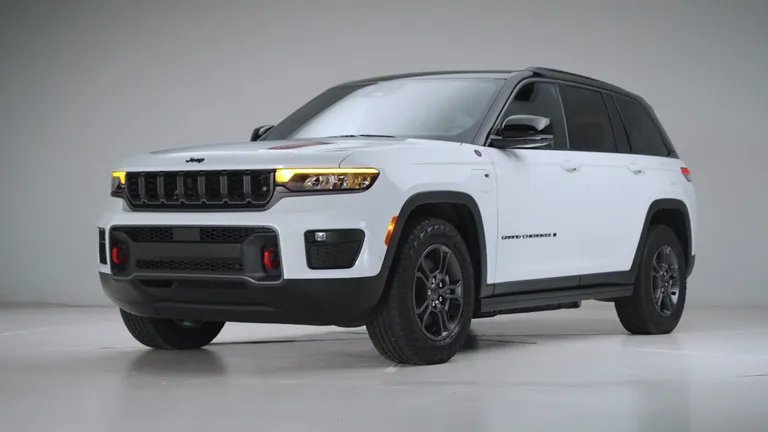Review Jeep Grand Cherokee Trailhawk: Ultimate Off-Road SUV Test