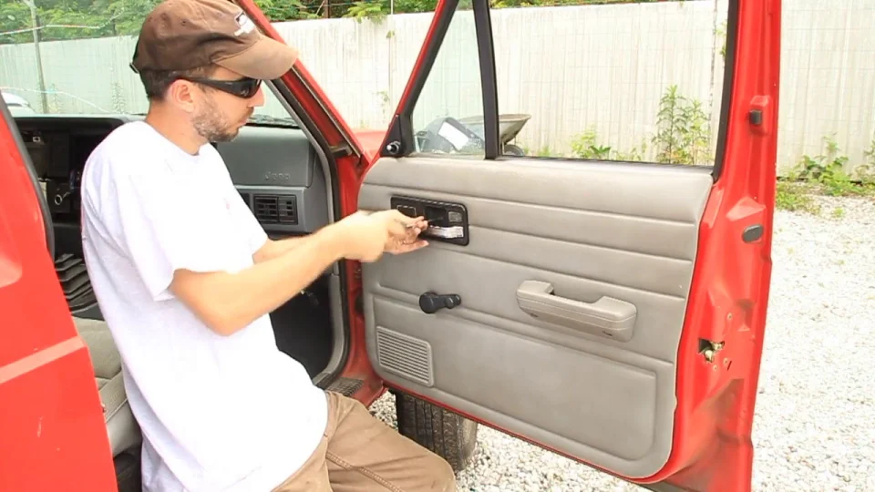 How To Remove Jeep Door Panel: Step-by-Step Guide