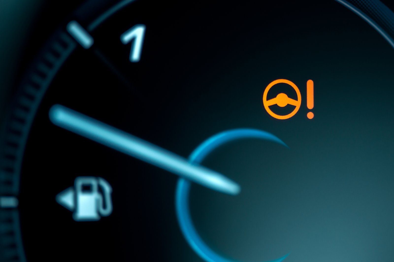 2015 Jeep Cherokee Warning Light Steering Wheel With Exclamation Point: What It Means 2015 Jeep Cherokee Warning Light Steering Wheel With Exclamation Point: What It Means