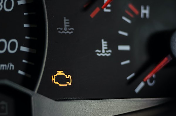 Jeep Engine Light Flashing: Urgent Causes & Quick Fixes