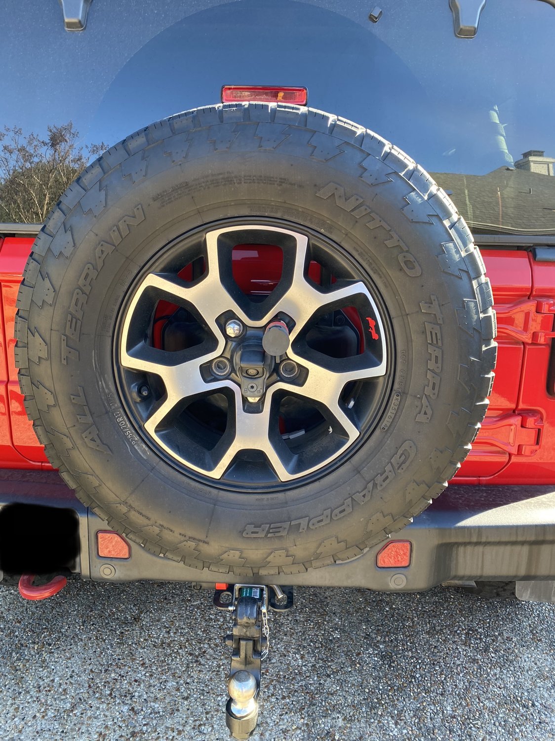 How To Lock Spare Tire On Jeep Wrangler: Ultimate Security Guide How To Lock Spare Tire On Jeep Wrangler: Ultimate Security Guide