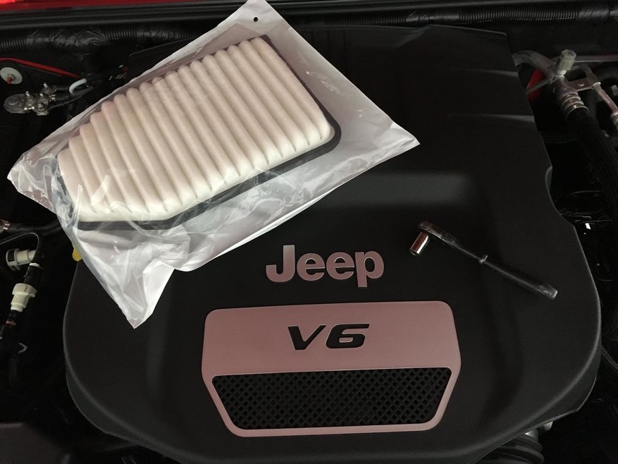 How To Change Air Filter In Jeep Wrangler: Easy DIY Guide