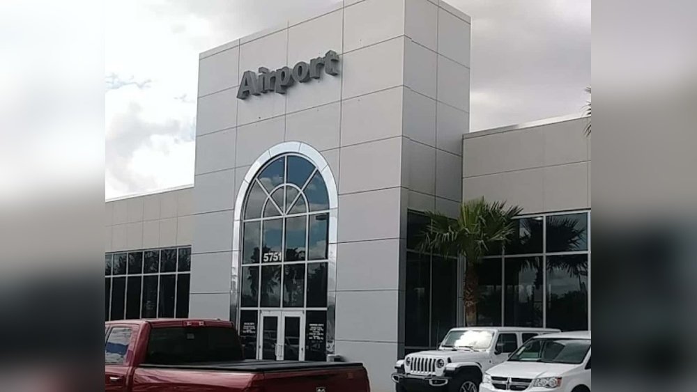 airport chrysler dodge jeep ram reviews