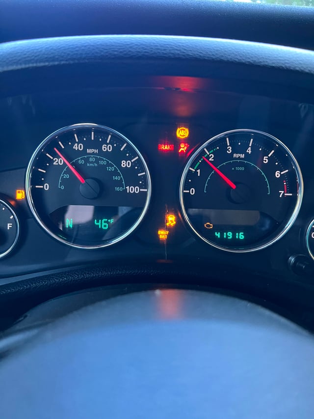 How To Turn Off 2016 Jeep Interior Lights Easily and Fast
