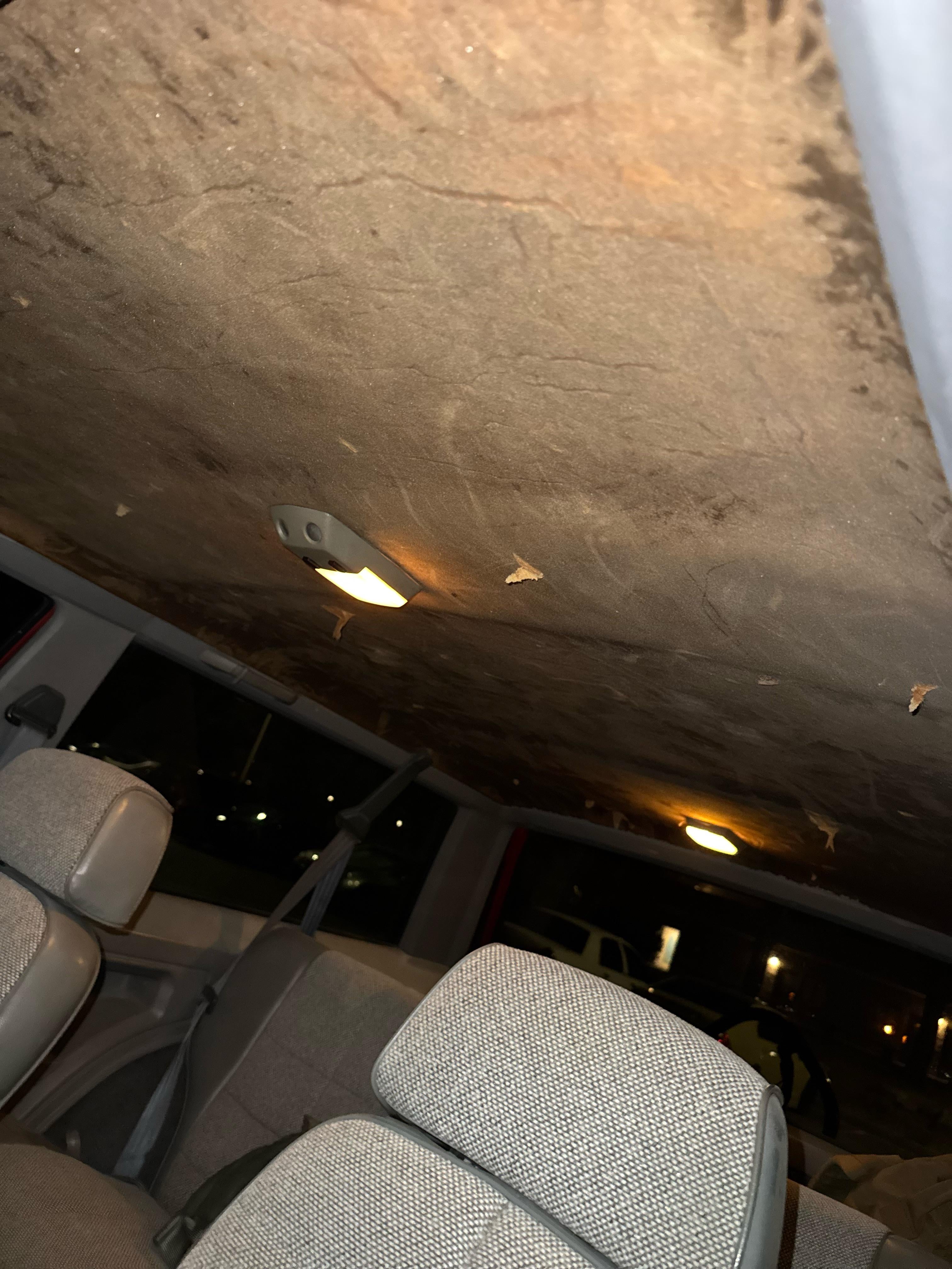 Alternatives Of A Jeep Cherokee Headliner: Top Replacement Options Alternatives Of A Jeep Cherokee Headliner: Top Replacement Options