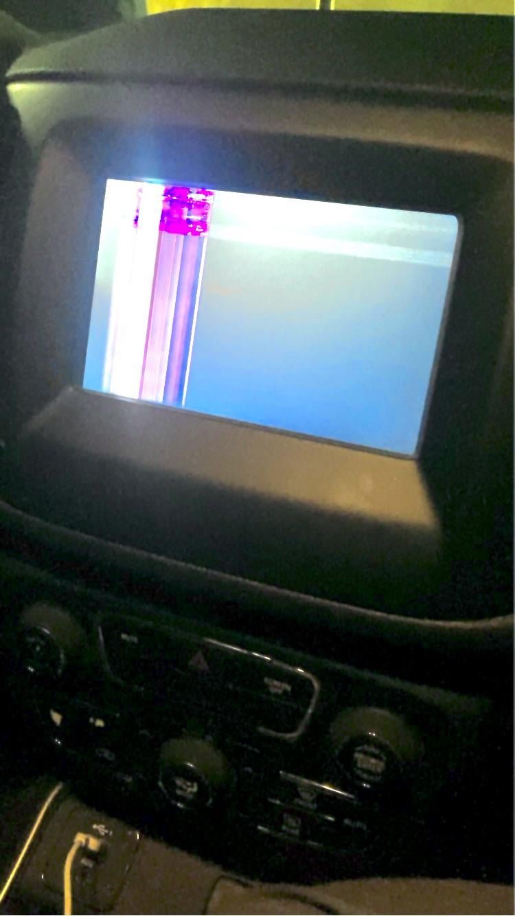 Why Is My Jeep Screen Glitching? Uconnect Troubleshooting Checklist Why Is My Jeep Compass Screen Glitching? Top Fixes Explained