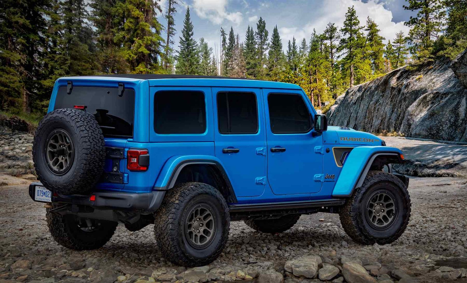 Best Jeep Car For Tall Drivers: Top Picks for Maximum Comfort