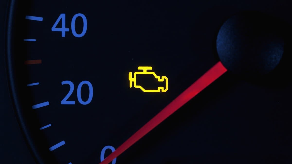 How To Use Key To Check Engine Light Jeep: Easy Diagnostic Tips