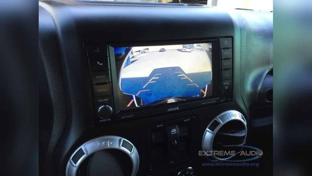 do 2017 jeep wranglers have backup cameras