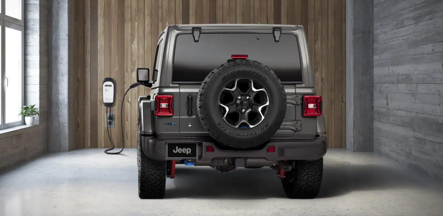 How To Charge Electric Jeep: Easy Steps for Maximum Range