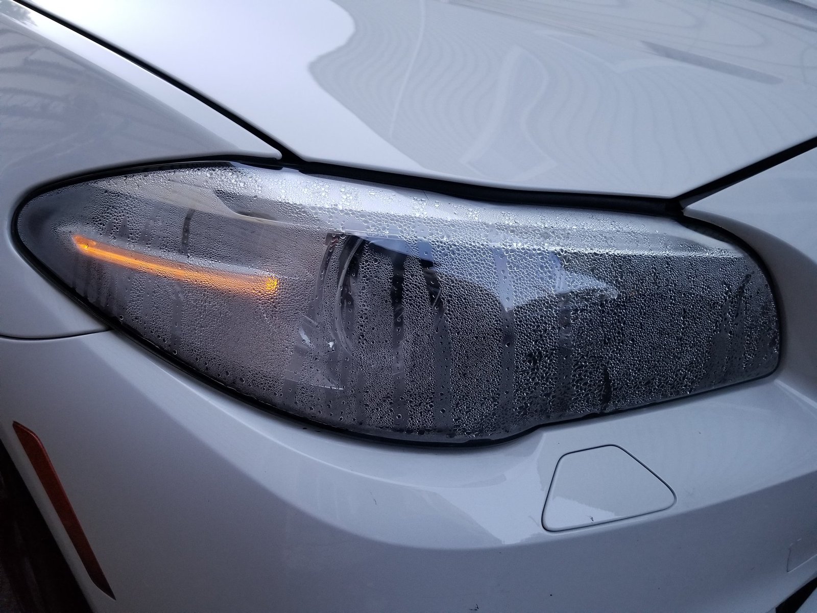 How To Get Condensation Out Of Headlights: Quick & Easy Fixes