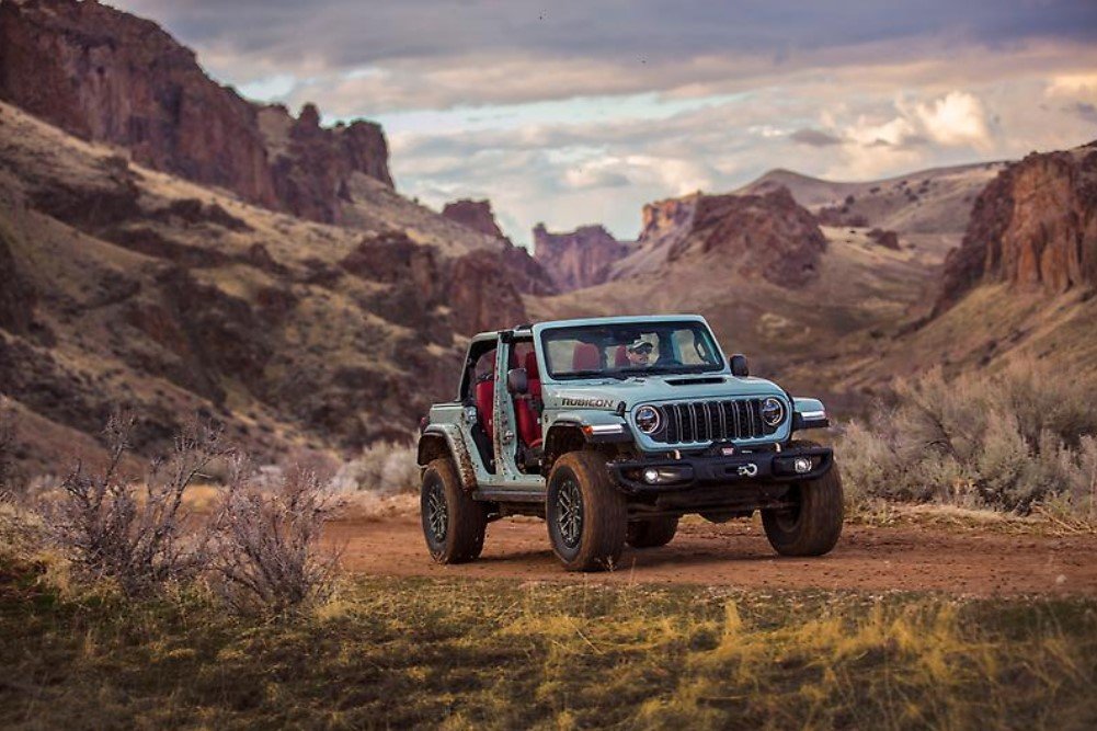 How Much Does A Jeep Wrangler Unlimited Weigh? Essential Facts