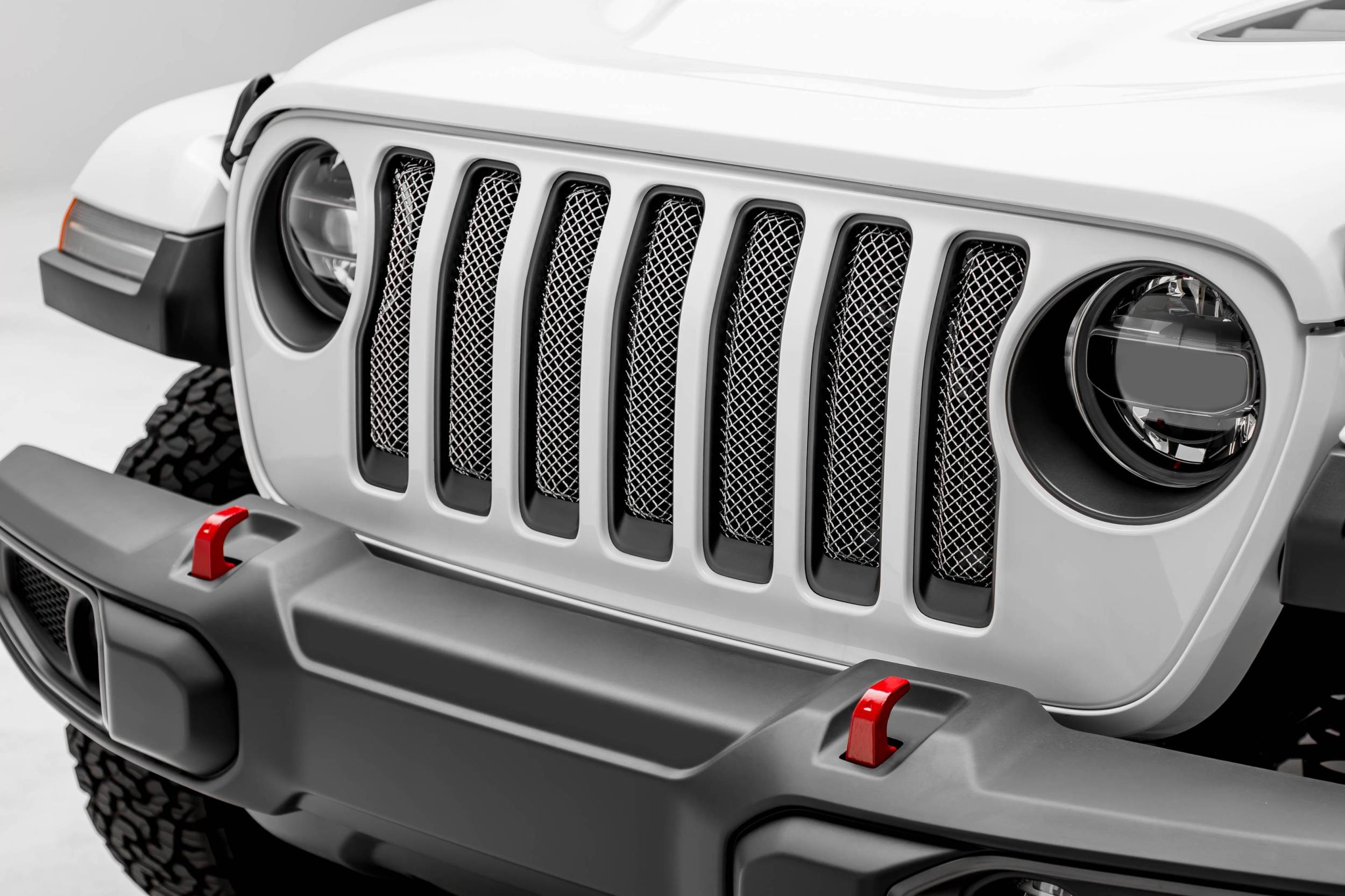 Jeep Gladiator Grill Insert: Upgrade Your Ride’s Front End