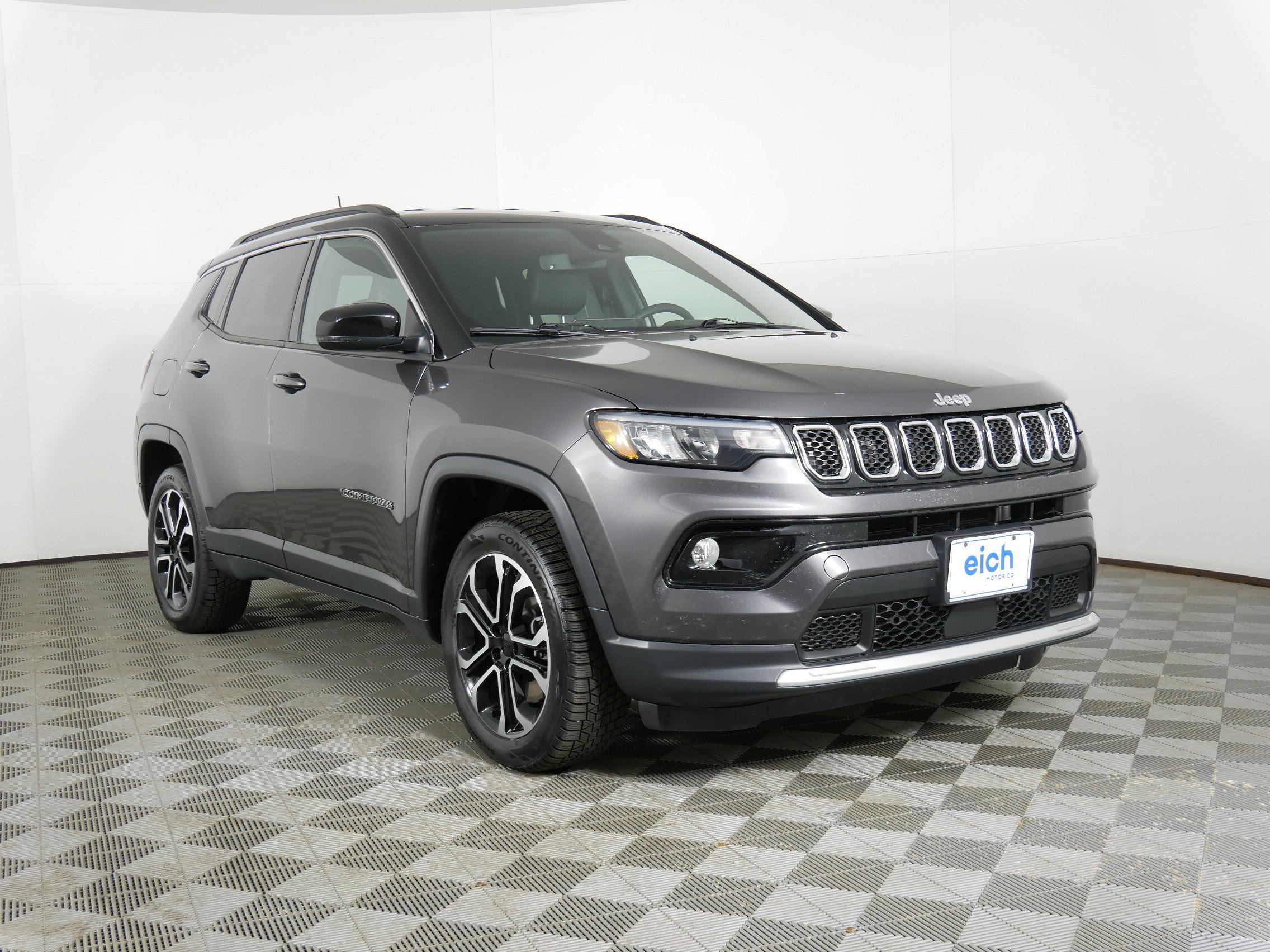 Is The Jeep 32 A Good Engine? Performance, Reliability & Review