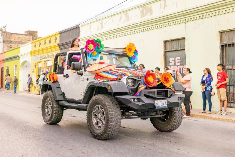 How To Decorate A Jeep For A Parade: Creative Ideas & Tips